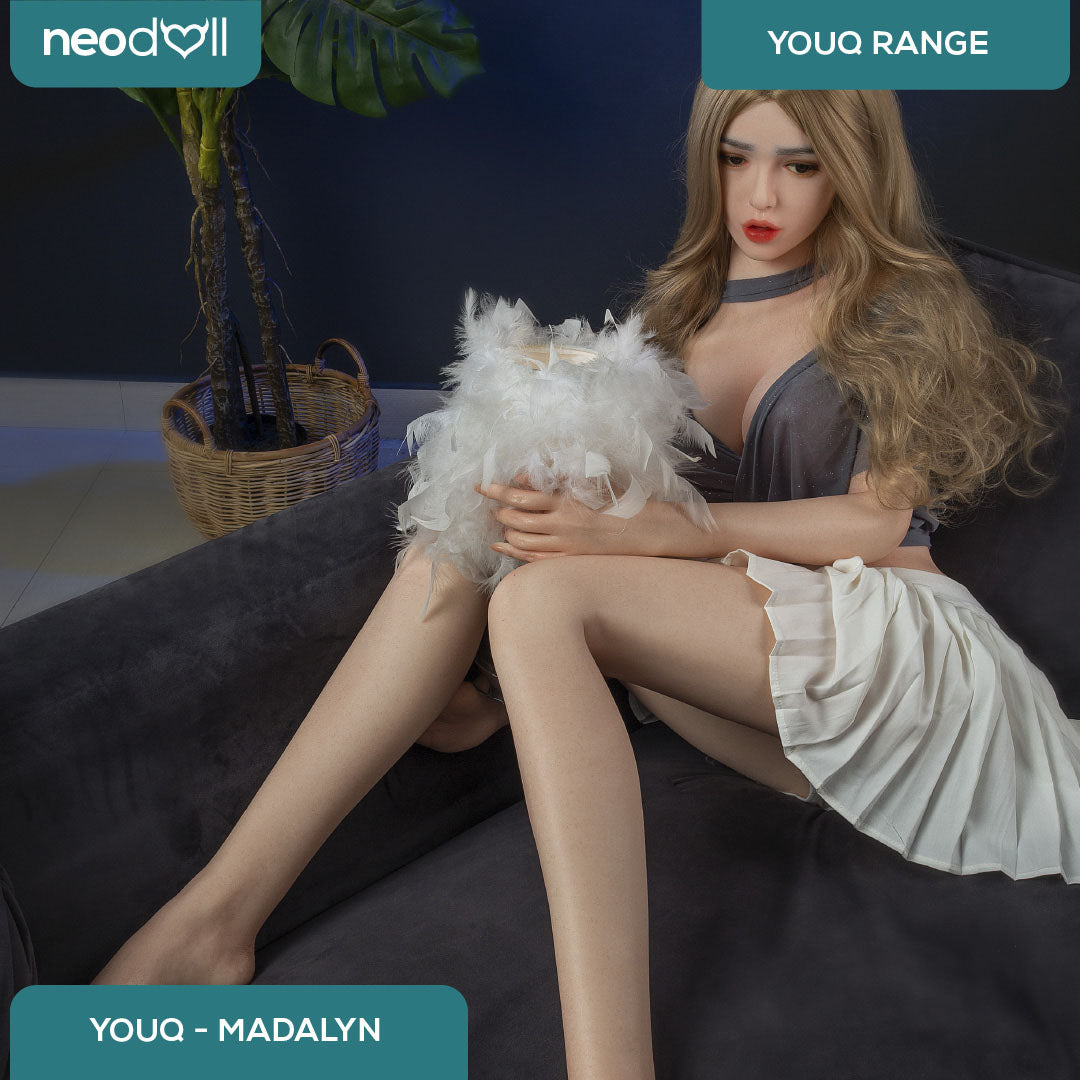 Youqdoll - Madalyn - Poupée de Sexe Entièrement en Silicone - 165cm - Cheveux Implémentés - Gel Sein - Naturel